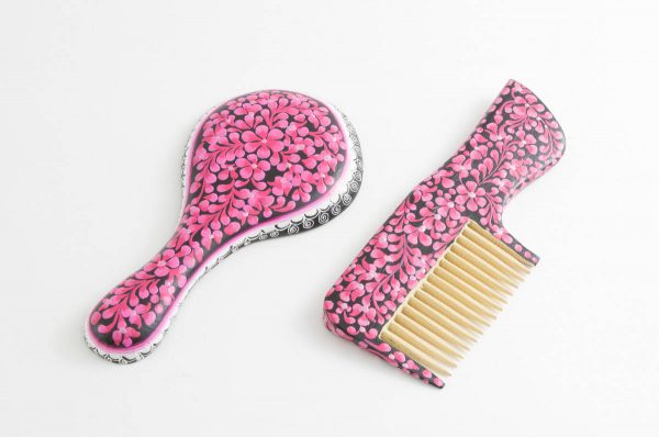comb-and-mirror-set-pink-1